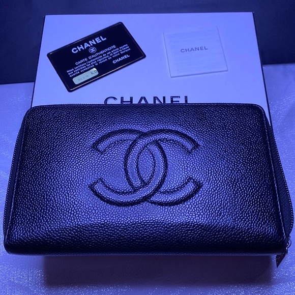 CHANEL Handbags - CHANEL Caviar Organizer wallet